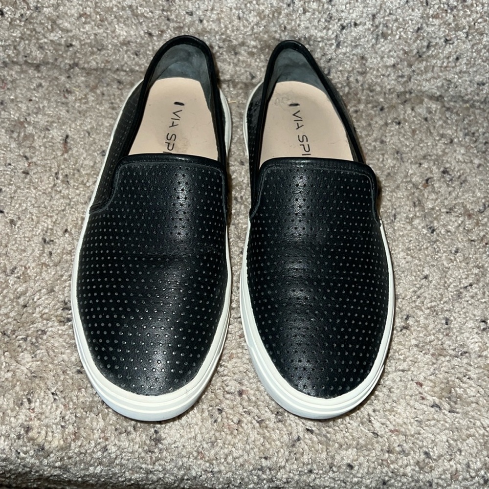 Via Spiga black leather size euro 34.5